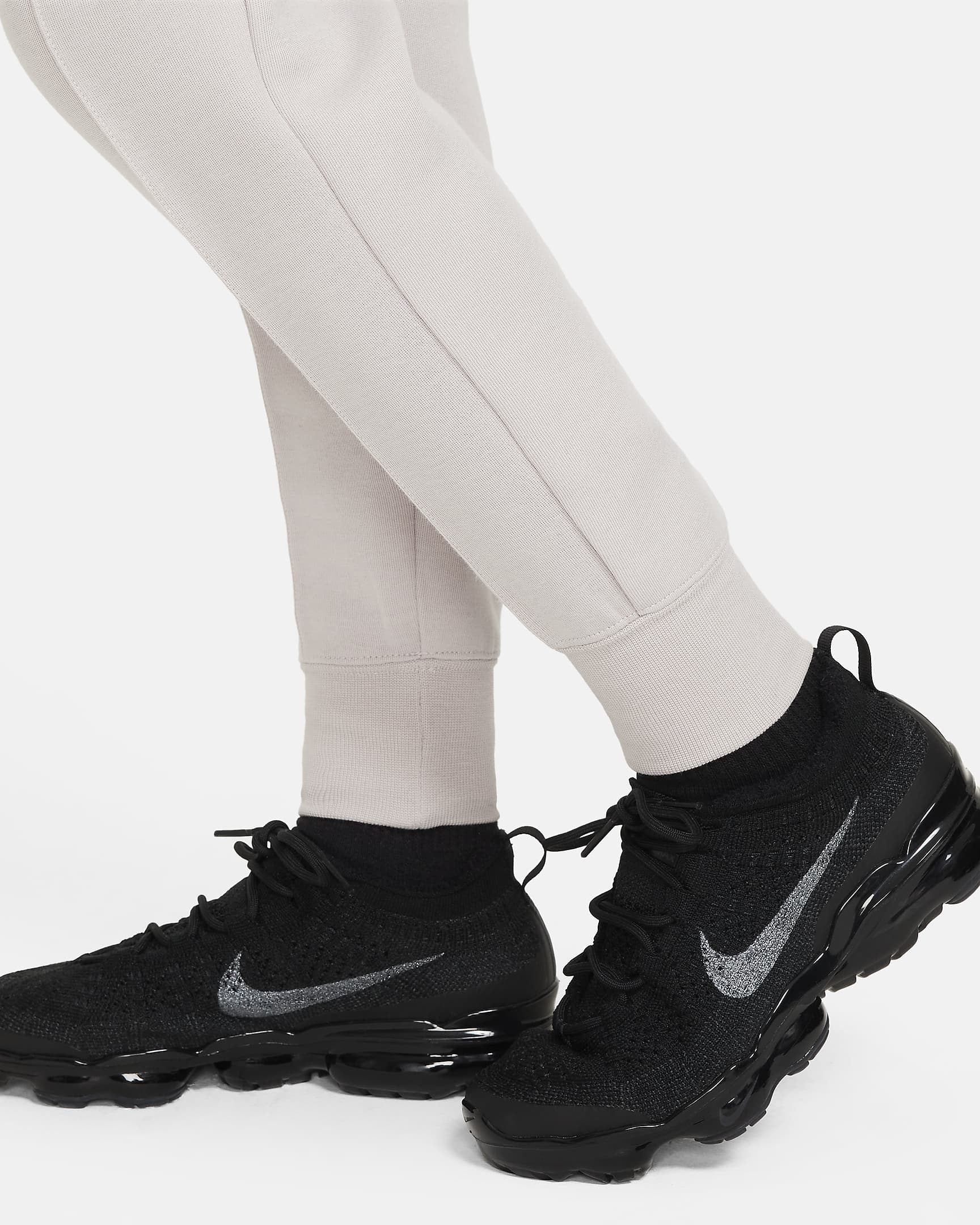 Image of Юношески Панталон NIKE G NSW TCH FLC JGGR - Ballistic-sport